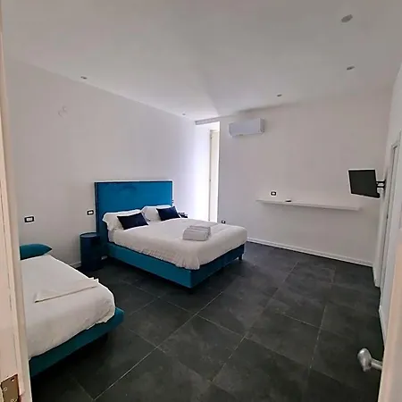 Hotel Art Street 3*