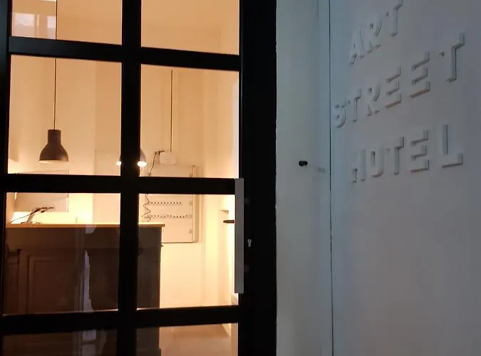 Art Street 3* Νάπολη