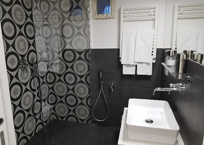 Art Street 3* Νάπολη