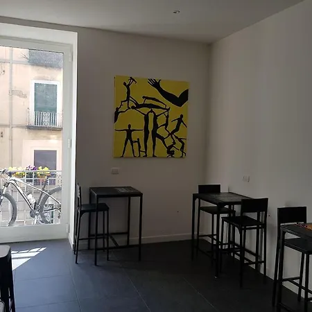 Art Street מלון נאפולי